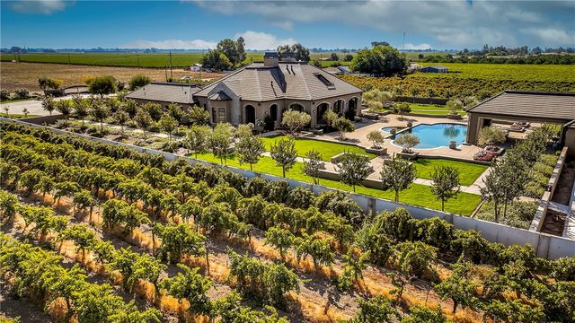 22215 N Devries Road, Lodi, CA 95242
