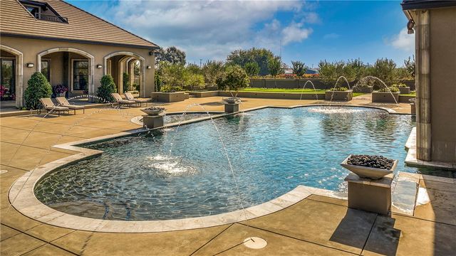 22215 N Devries Road, Lodi, CA 95242