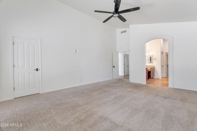 8809 S 10TH Drive, Phoenix, AZ 85041