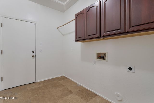 8809 S 10TH Drive, Phoenix, AZ 85041