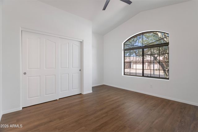 8809 S 10TH Drive, Phoenix, AZ 85041