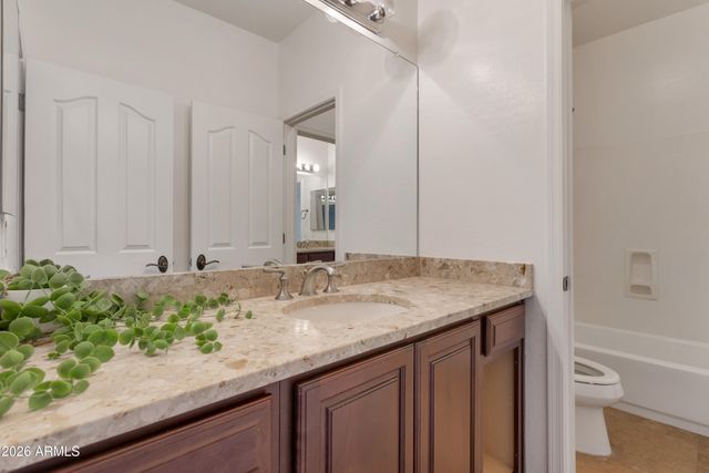 8809 S 10TH Drive, Phoenix, AZ 85041