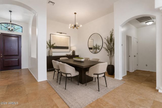 8809 S 10TH Drive, Phoenix, AZ 85041