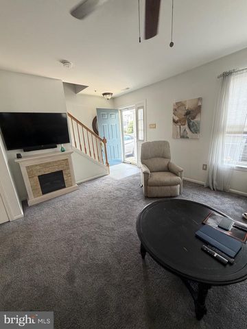 101 WILLOWOAK CT, Warwick, PA 18974