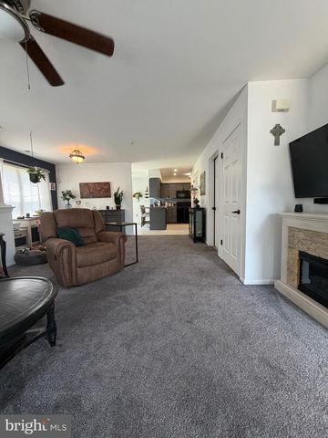 101 WILLOWOAK CT, Warwick, PA 18974