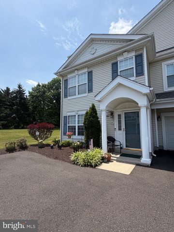 101 WILLOWOAK CT, Warwick, PA 18974
