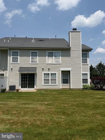 101 WILLOWOAK CT, Warwick, PA 18974