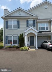 101 WILLOWOAK CT, Warwick, PA 18974