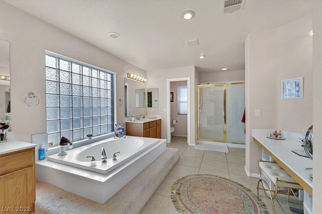 10105 Shore Pine Avenue, Las Vegas, NV 89129