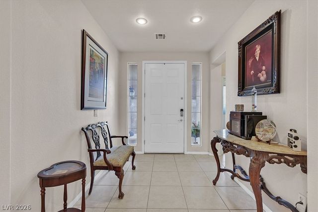 10105 Shore Pine Avenue, Las Vegas, NV 89129