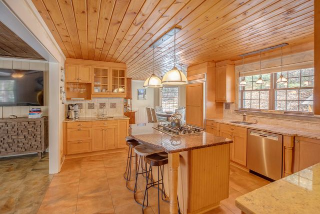 121 Eastern Corners Road, Campton, NH 03223