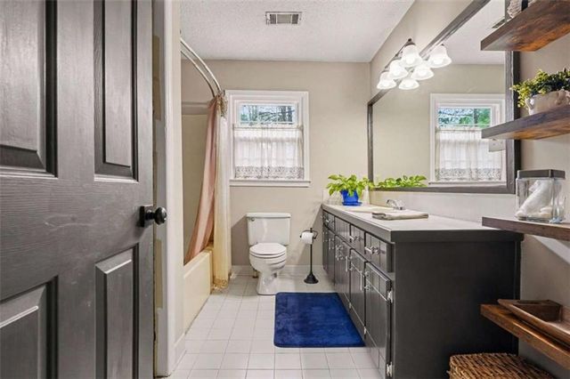105 Tiffany Court, Locust Grove, GA 30248