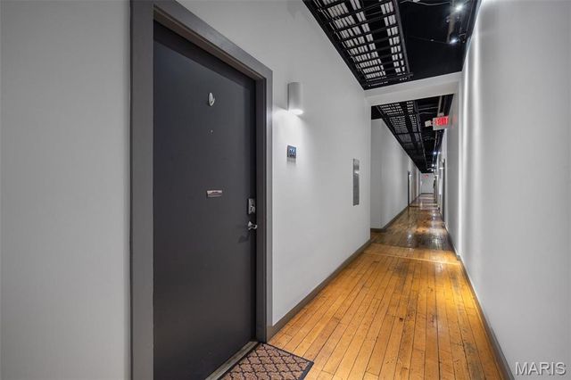 4242 Laclede Avenue 106, St Louis, MO 63108