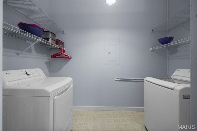 4242 Laclede Avenue 106, St Louis, MO 63108