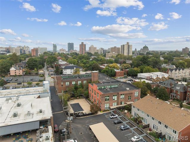 4242 Laclede Avenue 106, St Louis, MO 63108