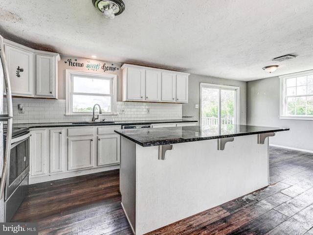350 WEST AVE, Red Lion, PA 17356