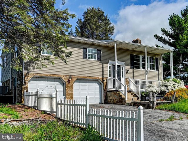 350 WEST AVE, Red Lion, PA 17356