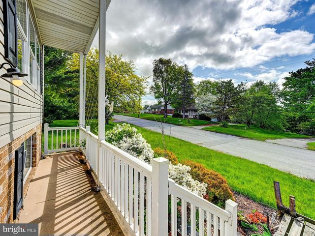 350 WEST AVE, Red Lion, PA 17356