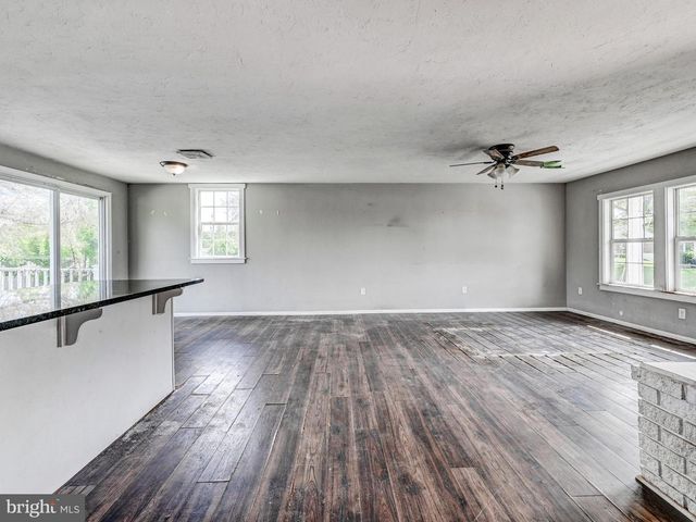 350 WEST AVE, Red Lion, PA 17356