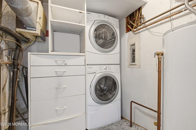 31 Chelsea Road, Jackson, NJ 08527