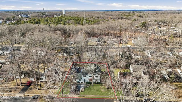 31 Chelsea Road, Jackson, NJ 08527