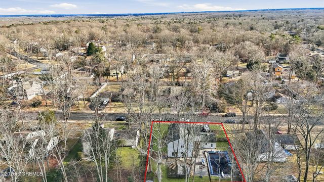 31 Chelsea Road, Jackson, NJ 08527