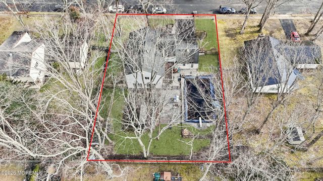 31 Chelsea Road, Jackson, NJ 08527