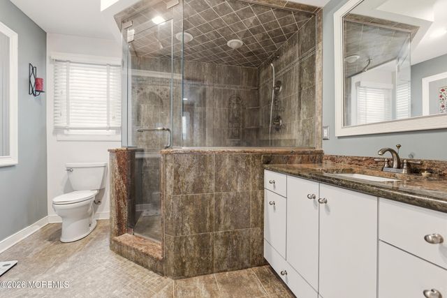 31 Chelsea Road, Jackson, NJ 08527