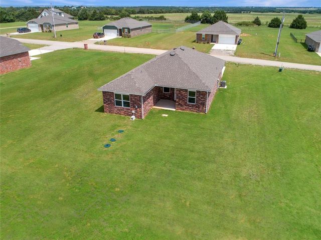 5191 Grassland Drive, Guthrie, OK 73044