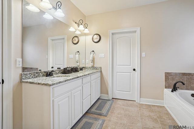 4110 Union Dr, Addis, LA 70710