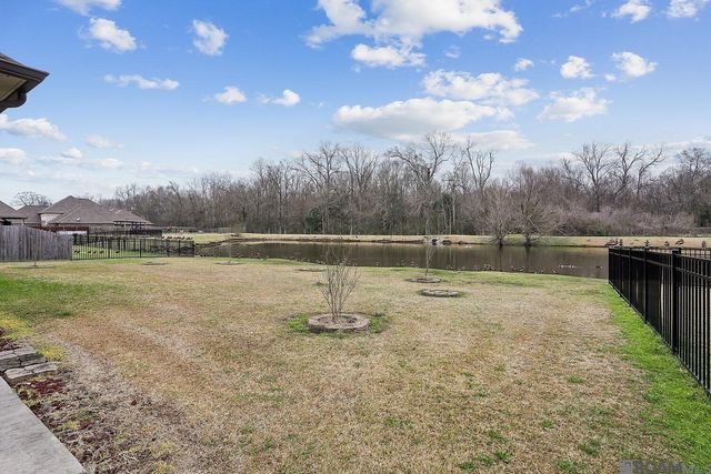 4110 Union Dr, Addis, LA 70710