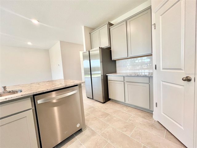 32303 ROSEPINE BOULEVARD, Wesley Chapel, FL 33543