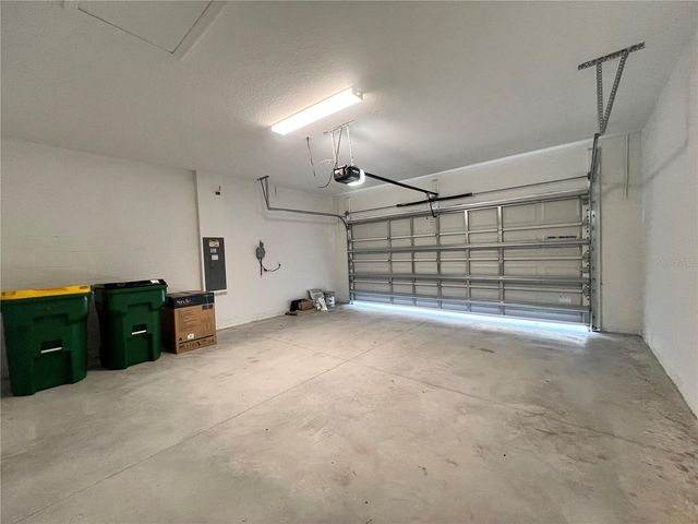 32303 ROSEPINE BOULEVARD, Wesley Chapel, FL 33543