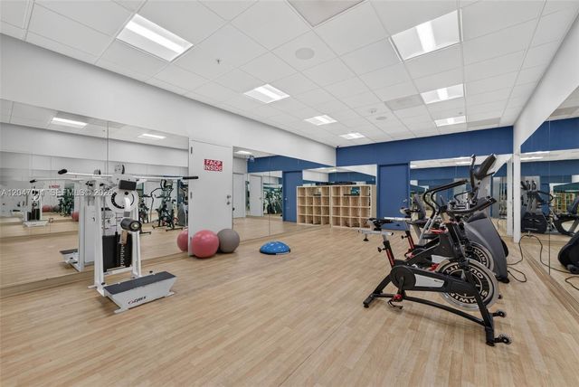 19380 Collins Avenue 608, Sunny Isles Beach, FL 33160