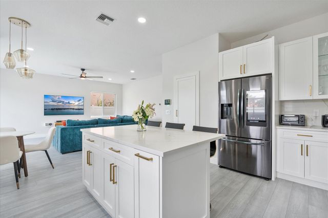 1483 SW 161st Avenue, Pembroke Pines, FL 33027