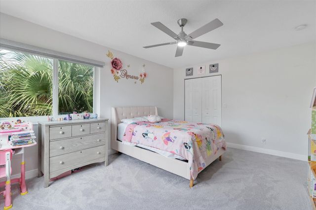 1483 SW 161st Avenue, Pembroke Pines, FL 33027