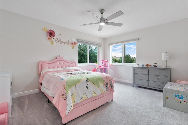 1483 SW 161st Avenue, Pembroke Pines, FL 33027
