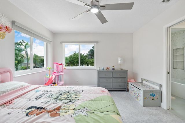 1483 SW 161st Avenue, Pembroke Pines, FL 33027