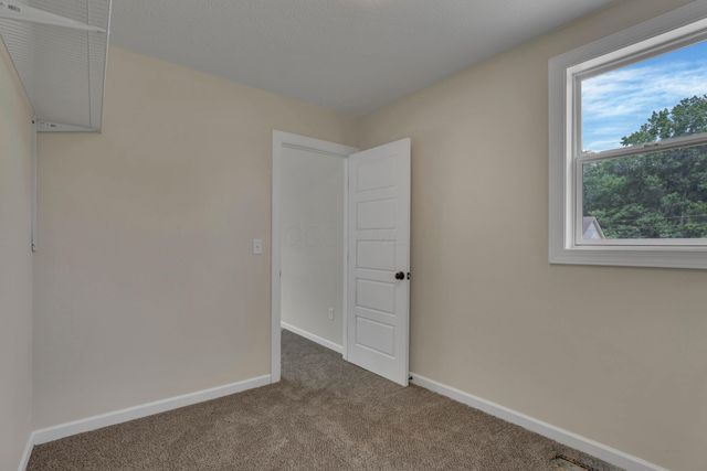 1519 Delbert Road, Columbus, OH 43219