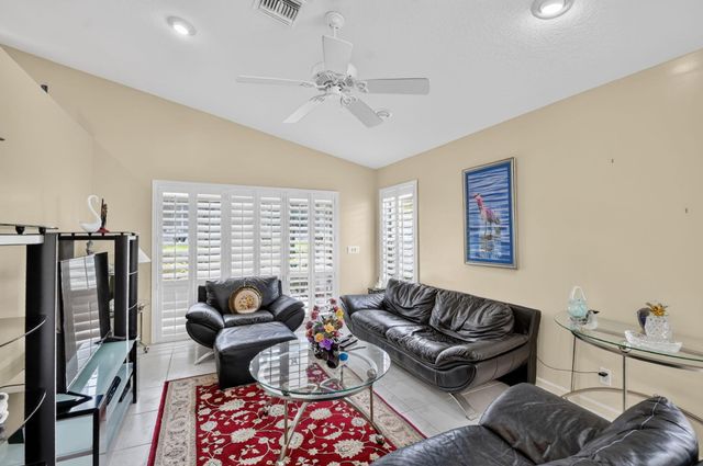 6649 Sun River Road, Boynton Beach, FL 33437