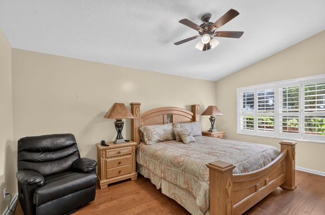 6649 Sun River Road, Boynton Beach, FL 33437