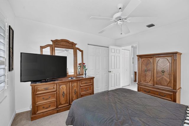 6649 Sun River Road, Boynton Beach, FL 33437
