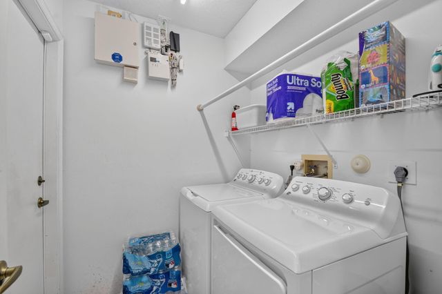 6649 Sun River Road, Boynton Beach, FL 33437