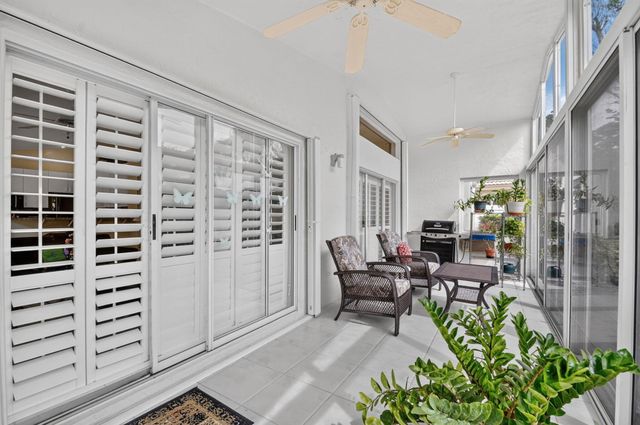 6649 Sun River Road, Boynton Beach, FL 33437
