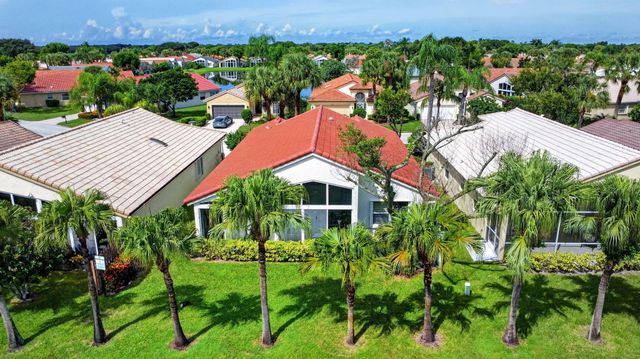 6649 Sun River Road, Boynton Beach, FL 33437