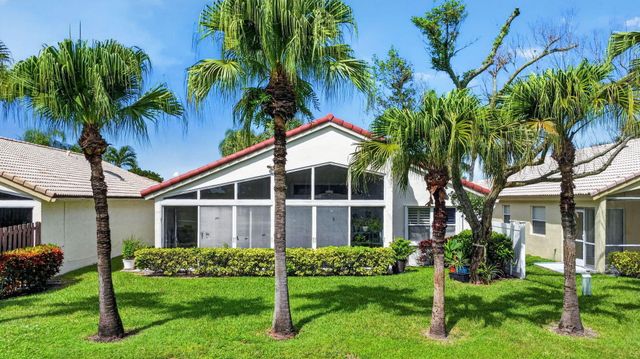 6649 Sun River Road, Boynton Beach, FL 33437