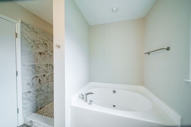 5832 Sandy Oak Drive, Columbus, GA 31907