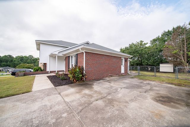 5832 Sandy Oak Drive, Columbus, GA 31907