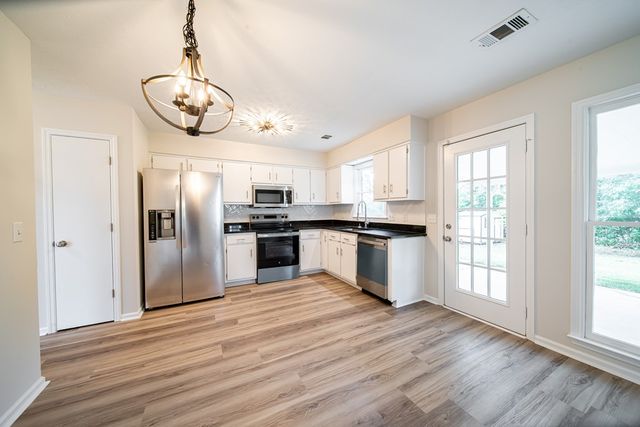 5832 Sandy Oak Drive, Columbus, GA 31907