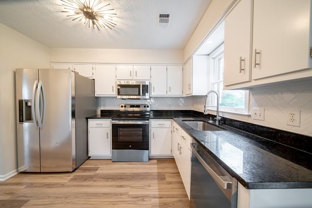5832 Sandy Oak Drive, Columbus, GA 31907